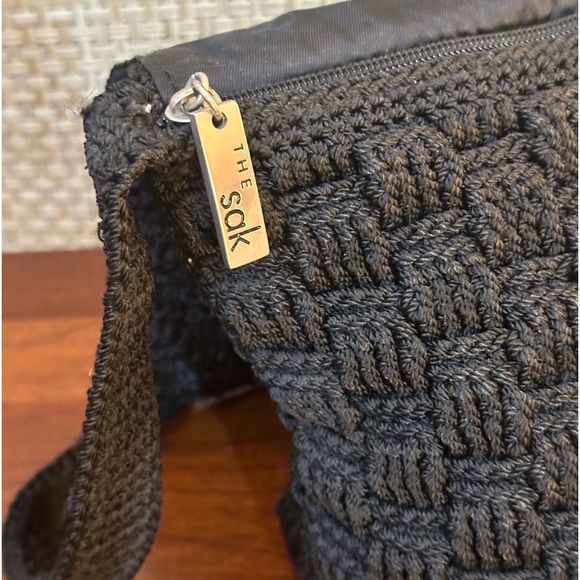 🌟HP🌟VTG 2000 Y2K The Sak Black Basket Weave Messenger Style Shoulder Bag - Picture 8 of 15